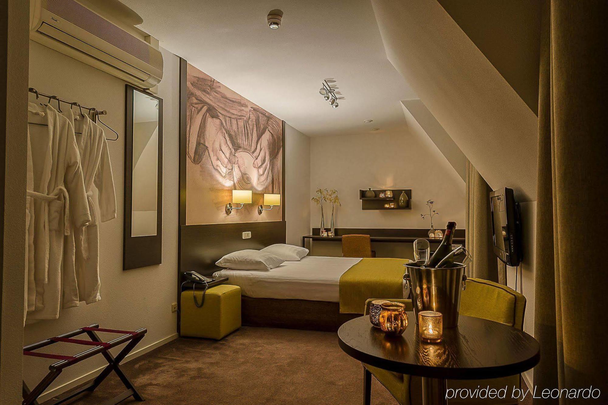 Parkhotel Auberge Vincent Nuenen Δωμάτιο φωτογραφία